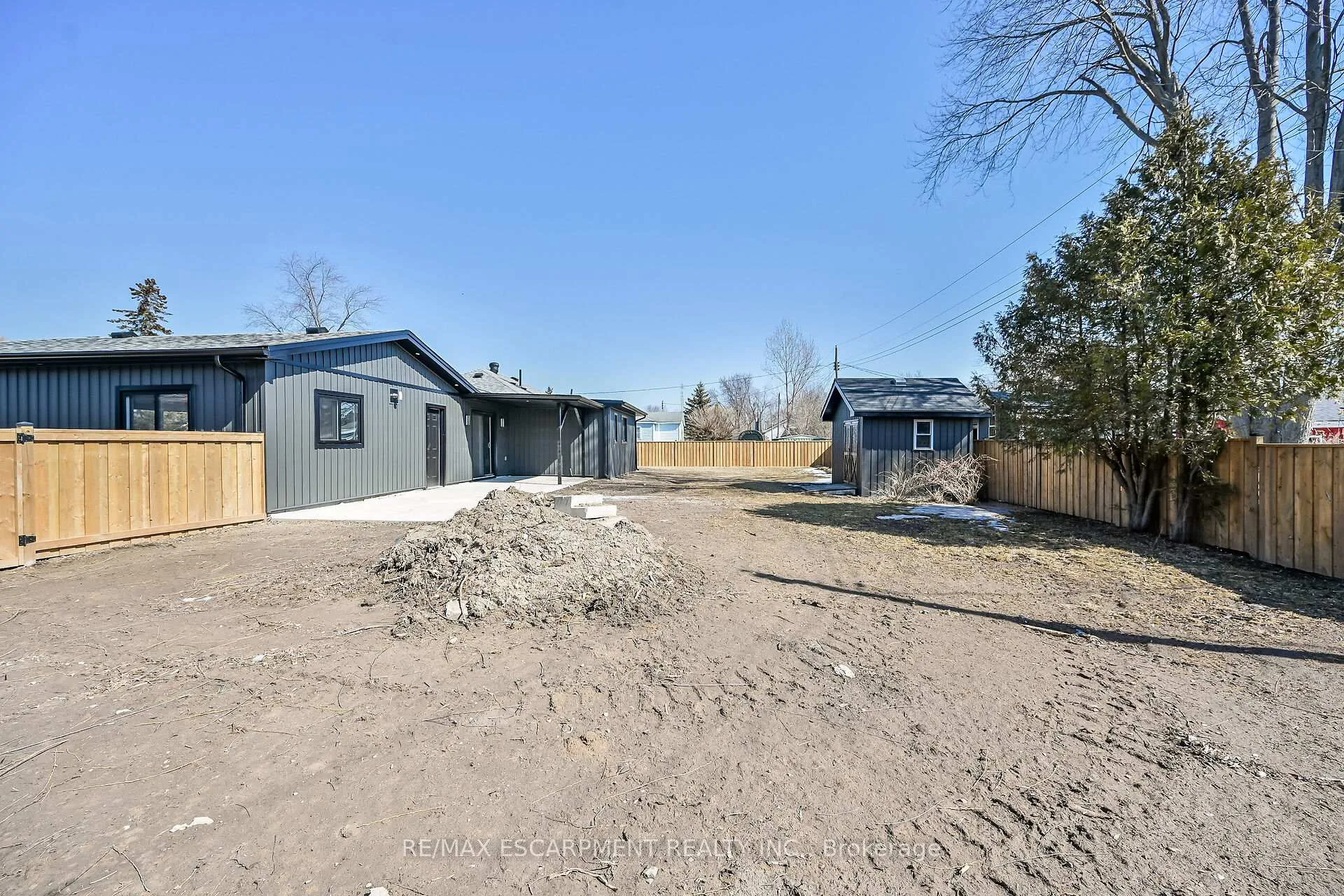 Photo 38 of 2024 Second Avenue, Haldimand — HOMEH