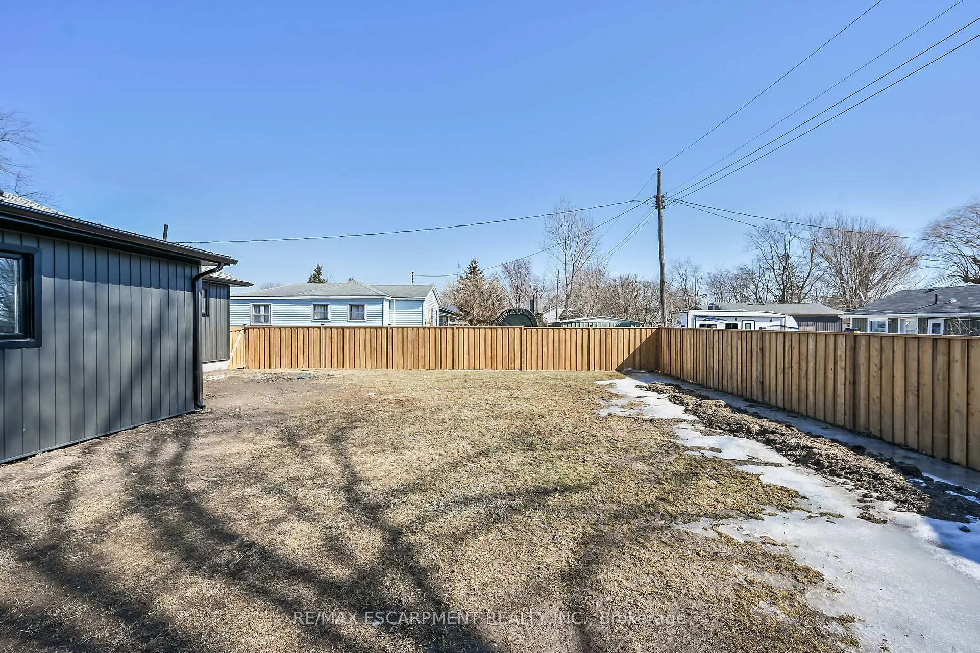 Photo 39 of 2024 Second Avenue, Haldimand — HOMEH