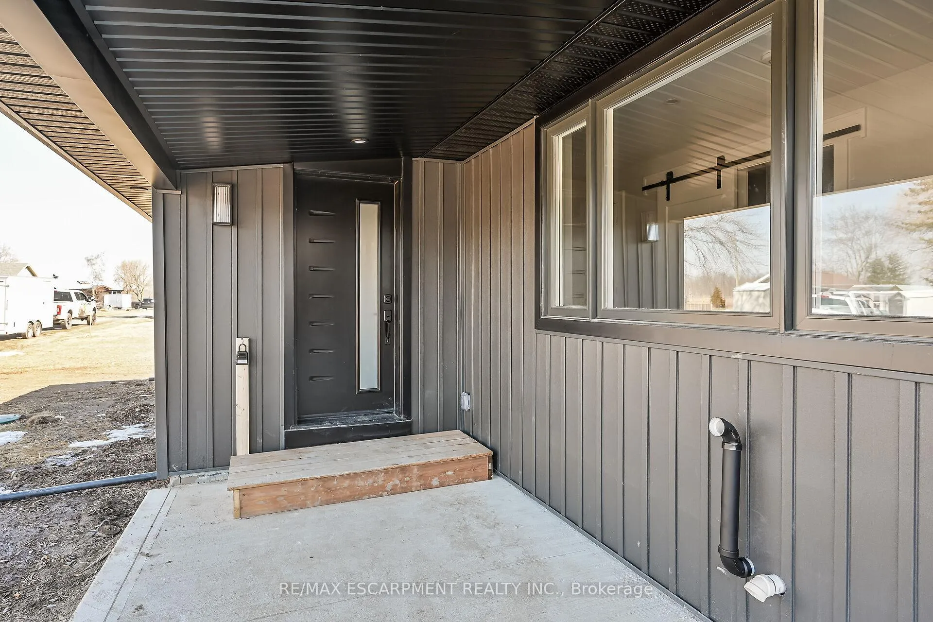 Photo 41 of 2024 Second Avenue, Haldimand — HOMEH