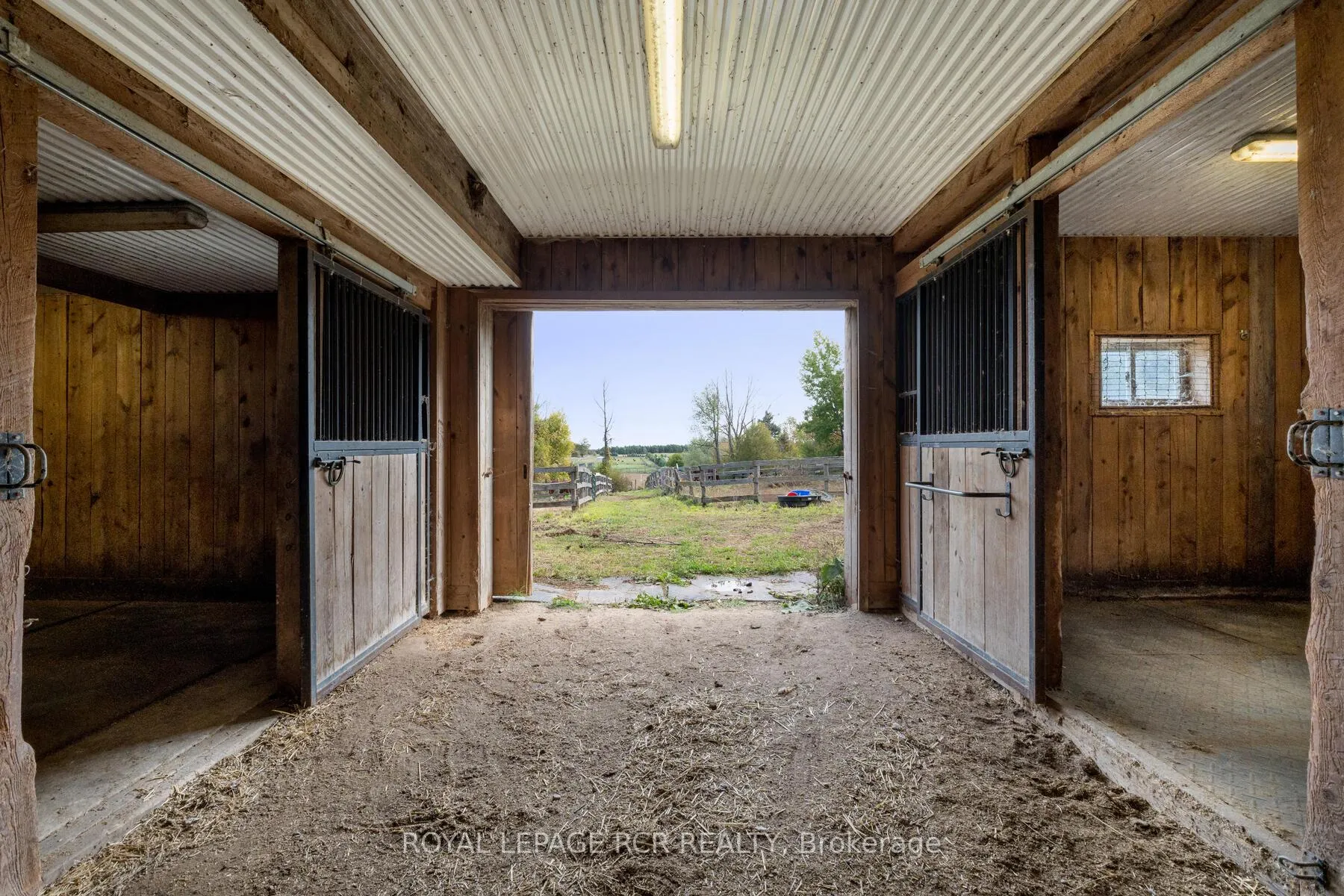 Photo 38 of 953371 7th Line, Mono, Rural Mono — HOMEH