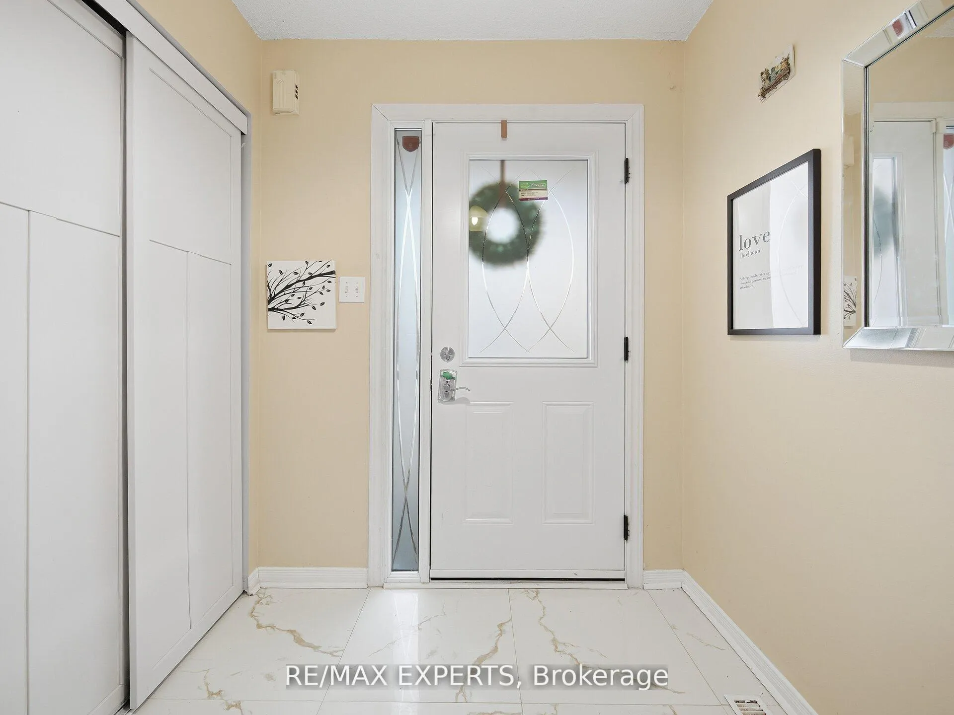 Photo 6 of 70 Twin Pines Crescent, Brampton, Northwest Sandalwood Parkway — HOMEH