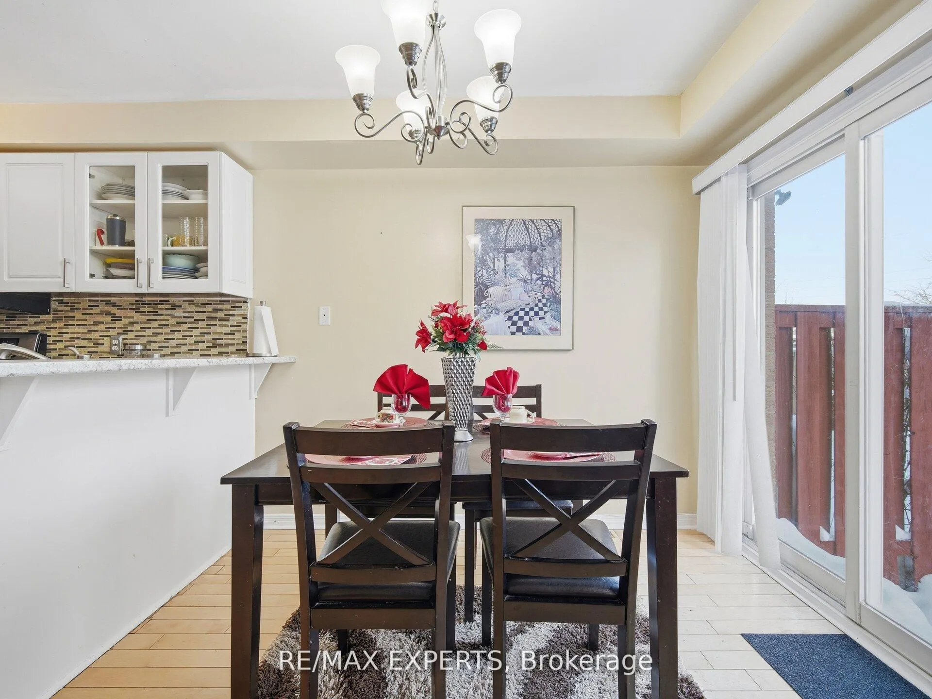Photo 17 of 70 Twin Pines Crescent, Brampton, Northwest Sandalwood Parkway — HOMEH