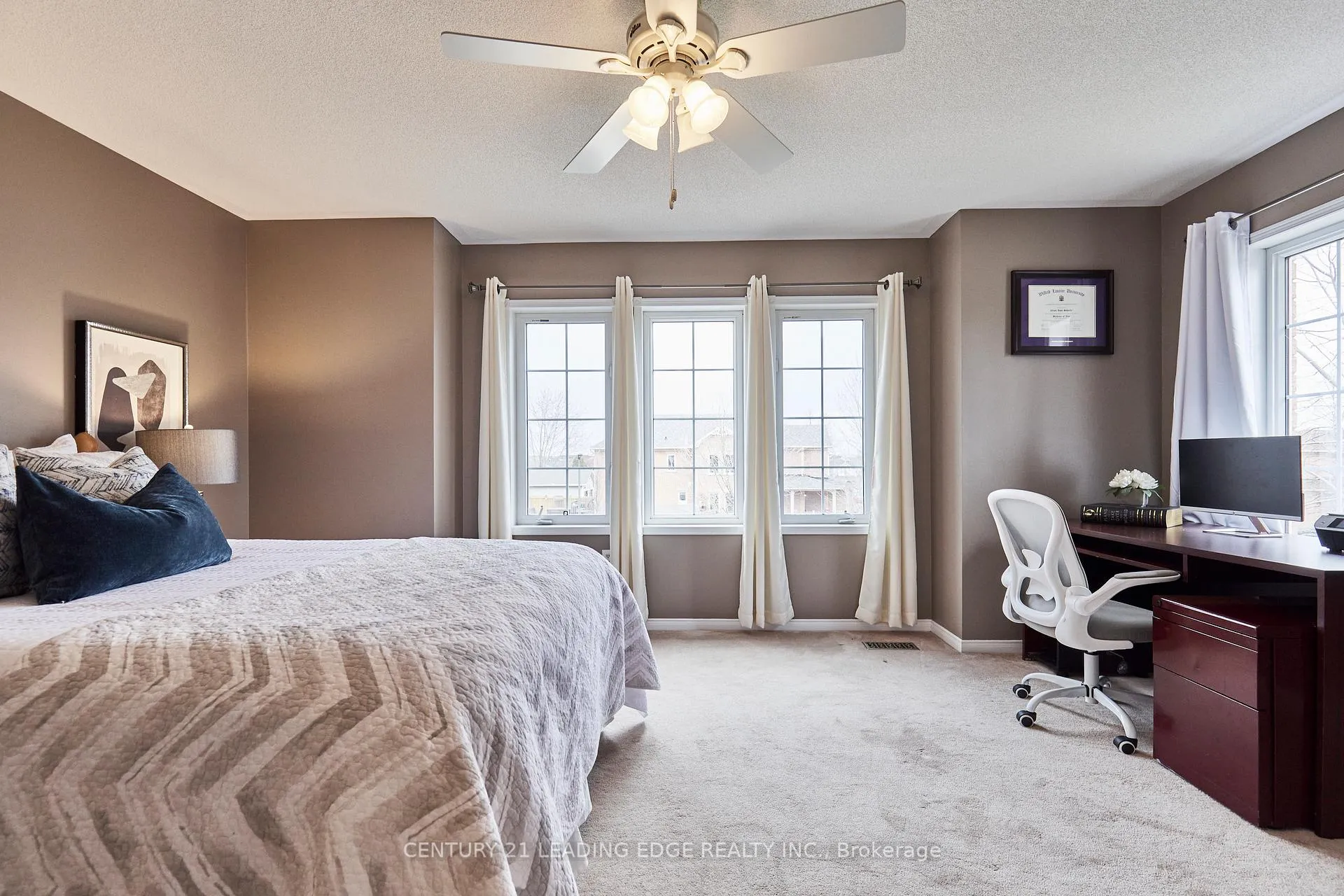 Photo 24 of 31 Aster Crescent, Whitby, Brooklin — HOMEH