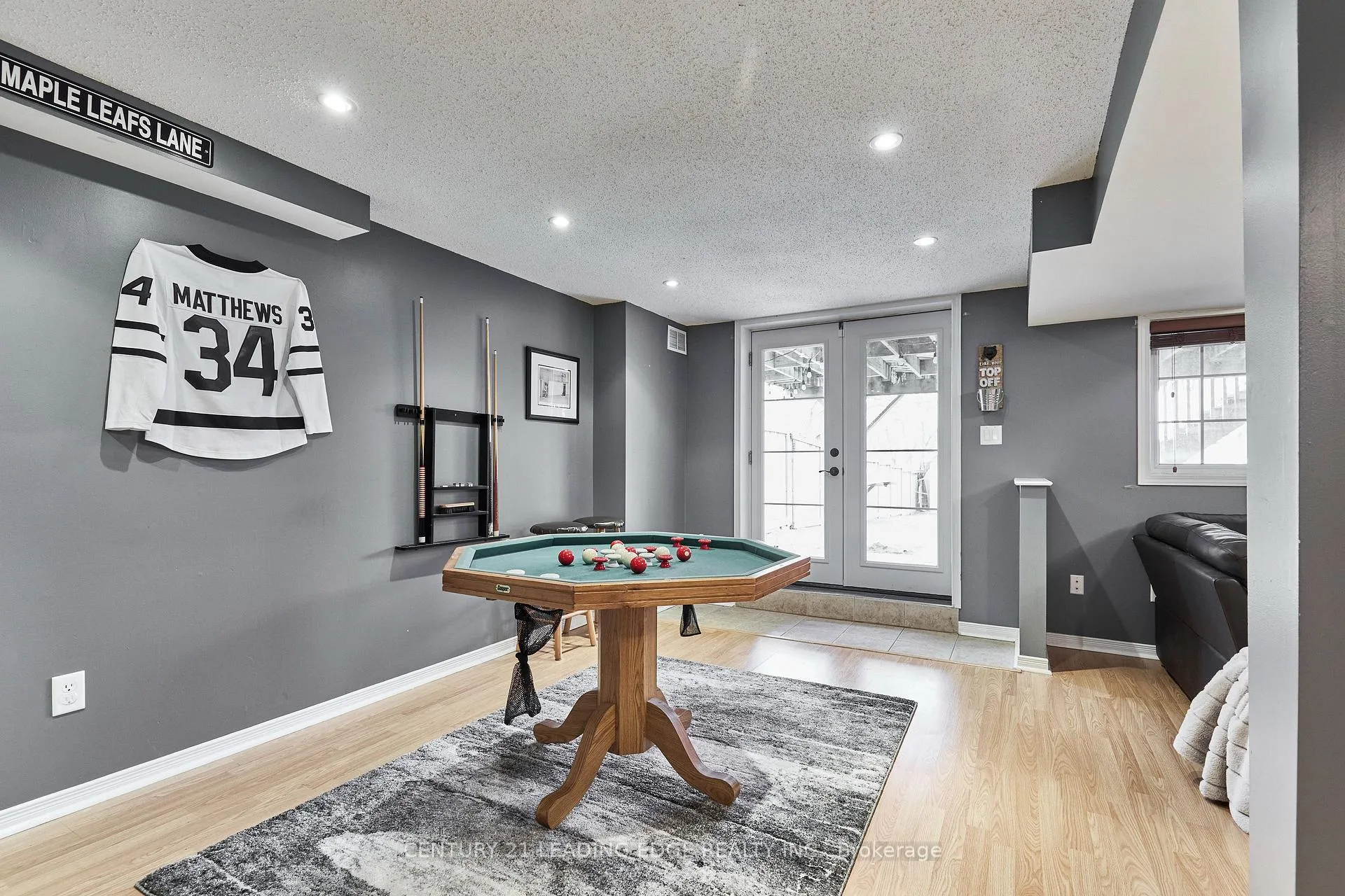 Photo 30 of 31 Aster Crescent, Whitby, Brooklin — HOMEH