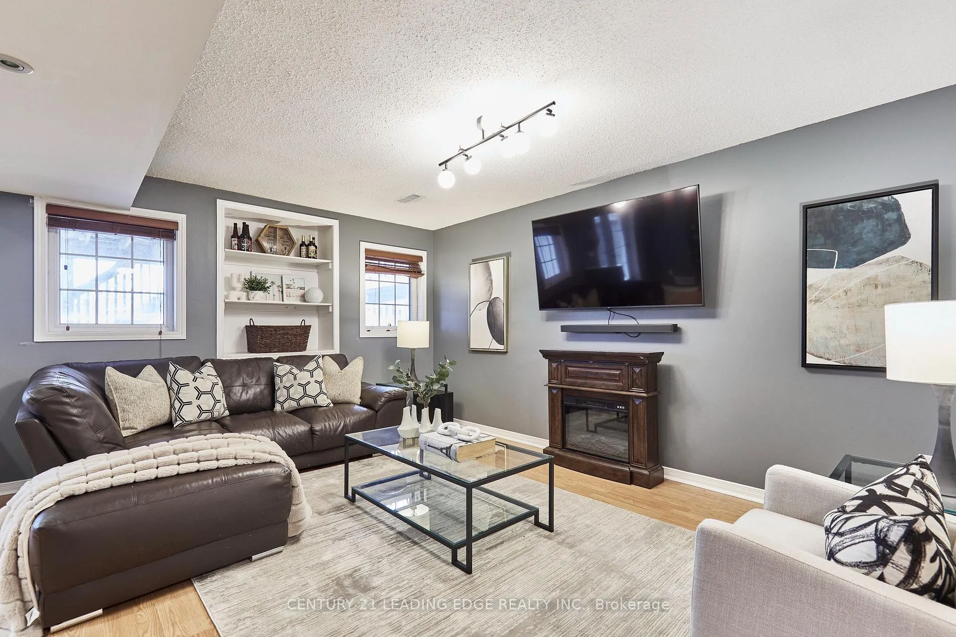 Photo 31 of 31 Aster Crescent, Whitby, Brooklin — HOMEH