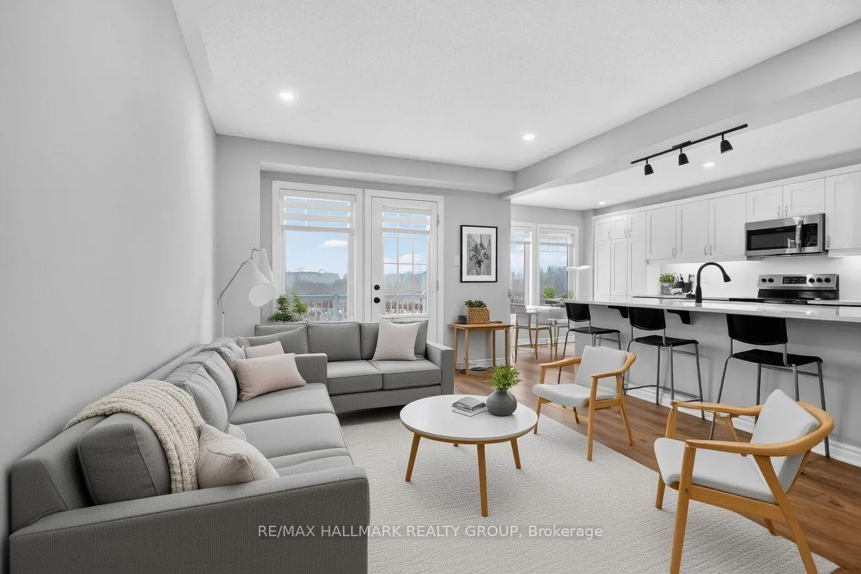 Photo 9 of 232 Clintonia Street, Ottawa, Kanata - Emerald Meadows/Trailwest — HOMEH