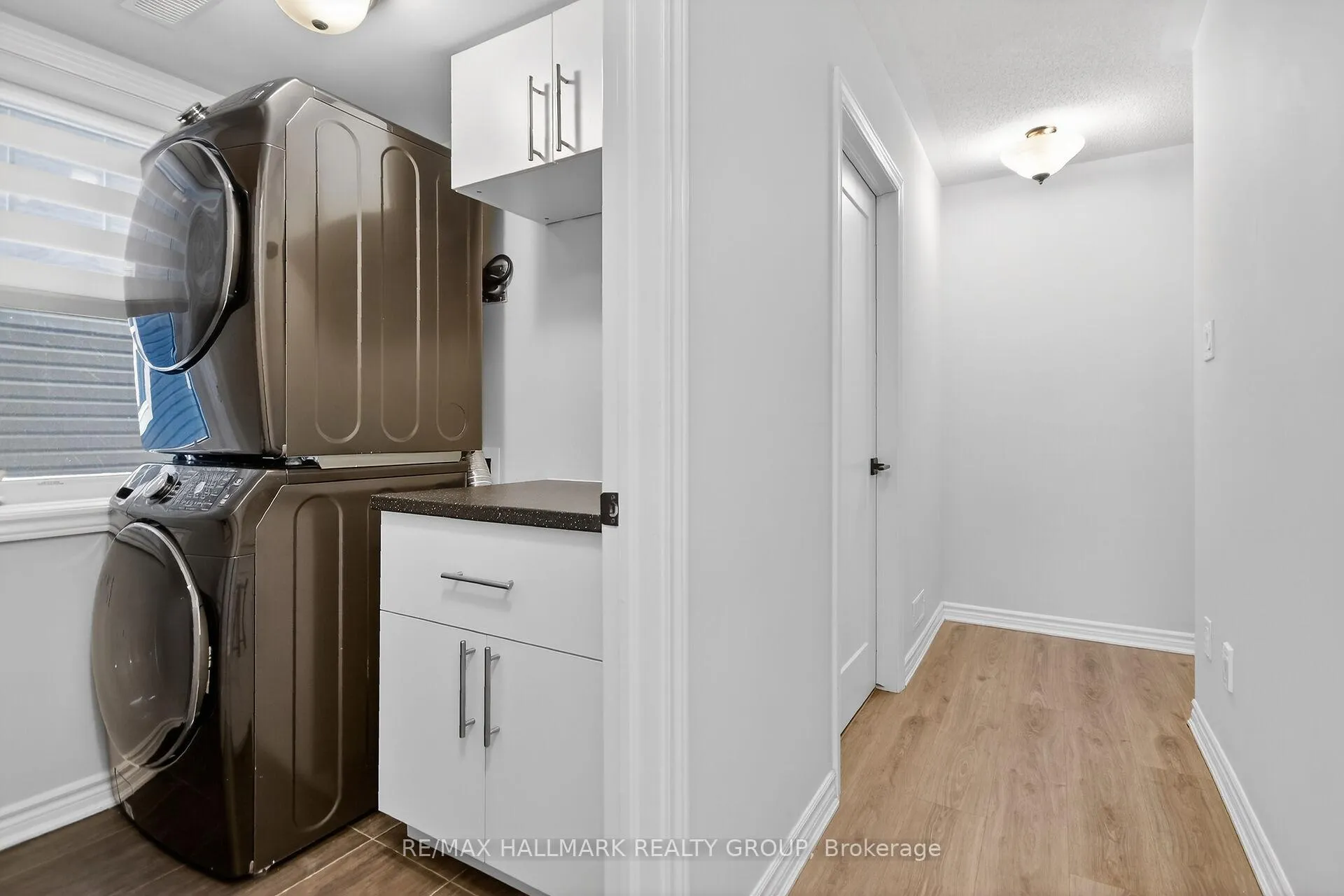 Photo 35 of 232 Clintonia Street, Ottawa, Kanata - Emerald Meadows/Trailwest — HOMEH