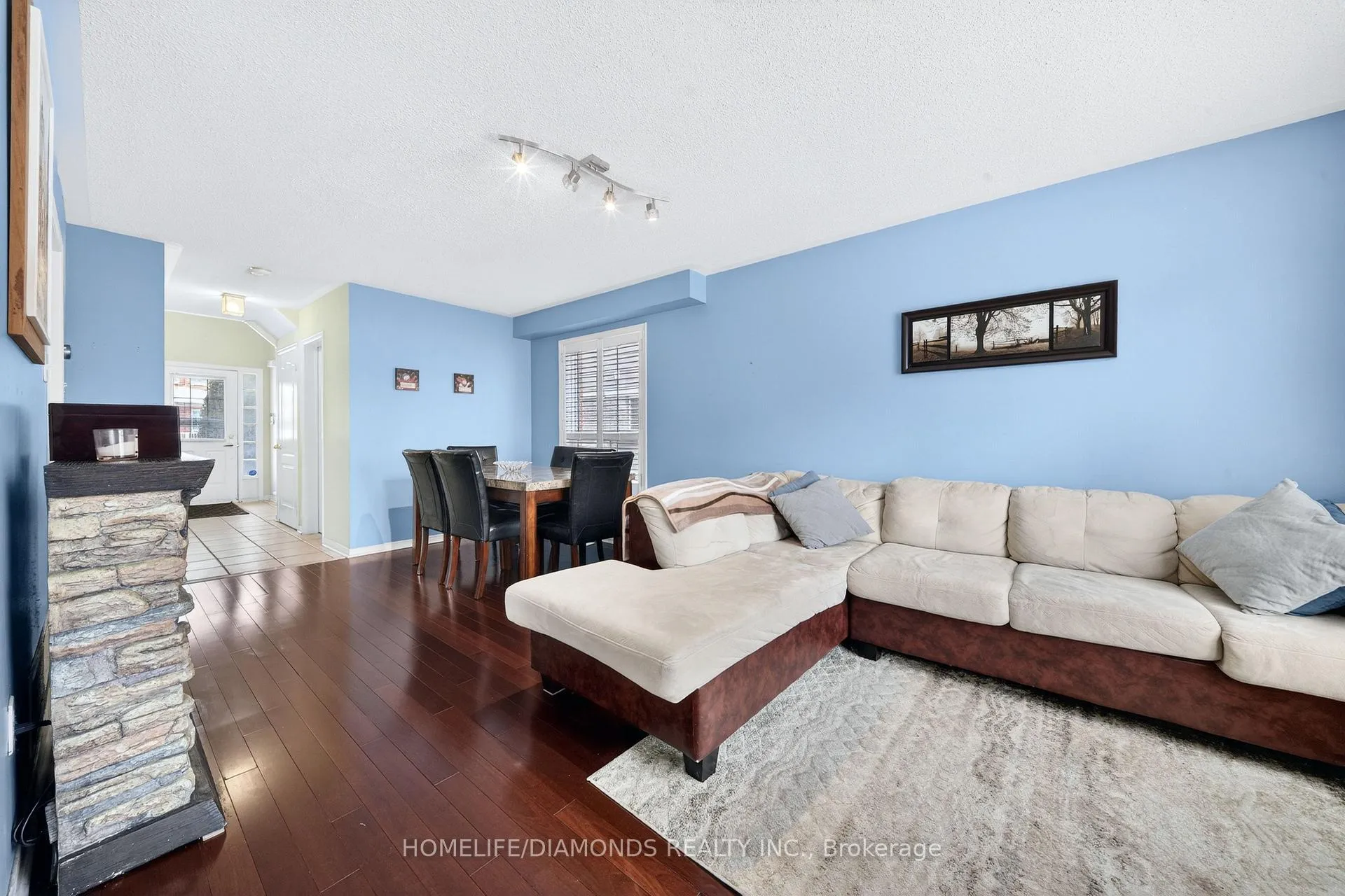 Photo 19 of 36 Pauline Crescent, Brampton, Fletcher's Meadow — HOMEH