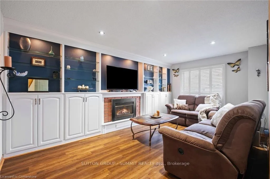 Photo 7 of 19 Berwick Avenue, Brampton, Heart Lake West — HOMEH