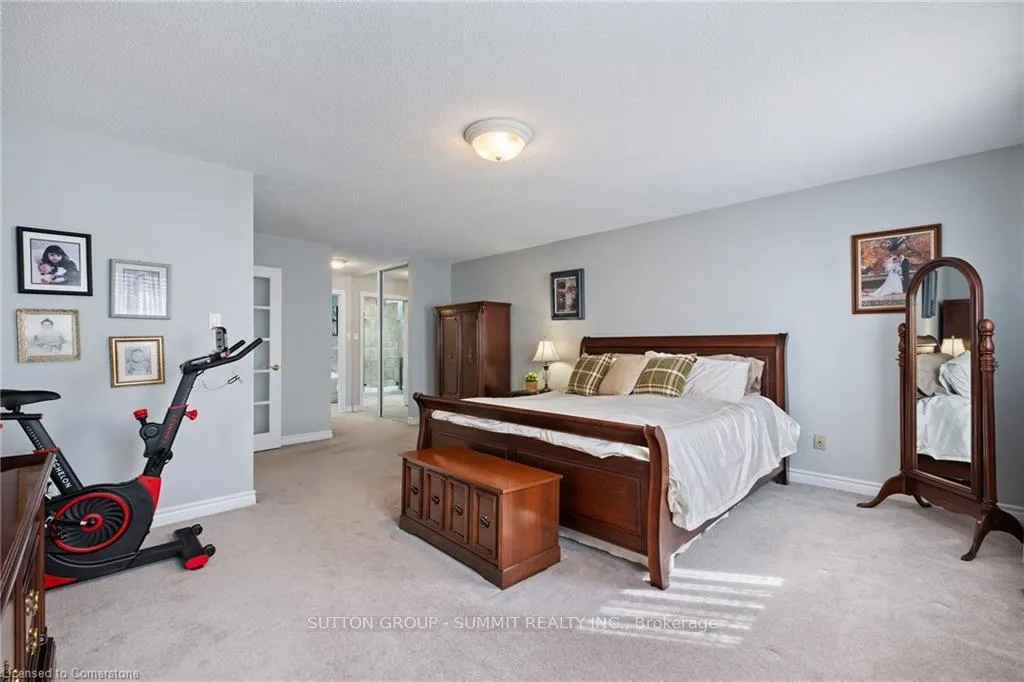 Photo 18 of 19 Berwick Avenue, Brampton, Heart Lake West — HOMEH