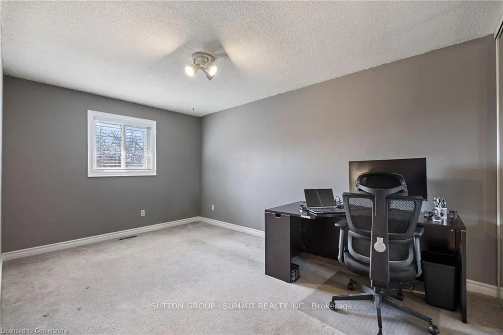 Photo 22 of 19 Berwick Avenue, Brampton, Heart Lake West — HOMEH