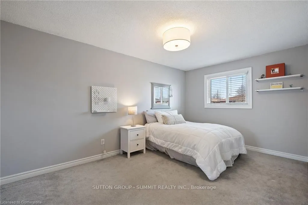 Photo 23 of 19 Berwick Avenue, Brampton, Heart Lake West — HOMEH