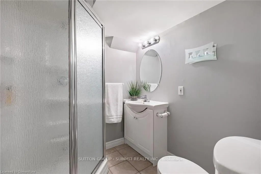 Photo 31 of 19 Berwick Avenue, Brampton, Heart Lake West — HOMEH