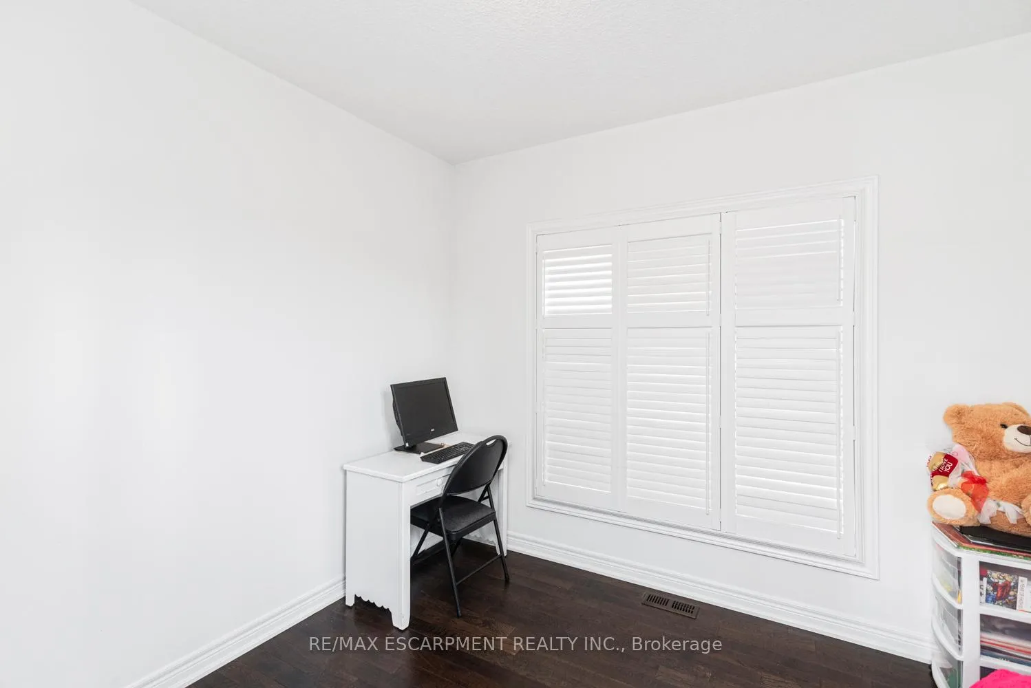 Photo 12 of 4 Dolomiti Court, Hamilton, Stoney Creek — HOMEH
