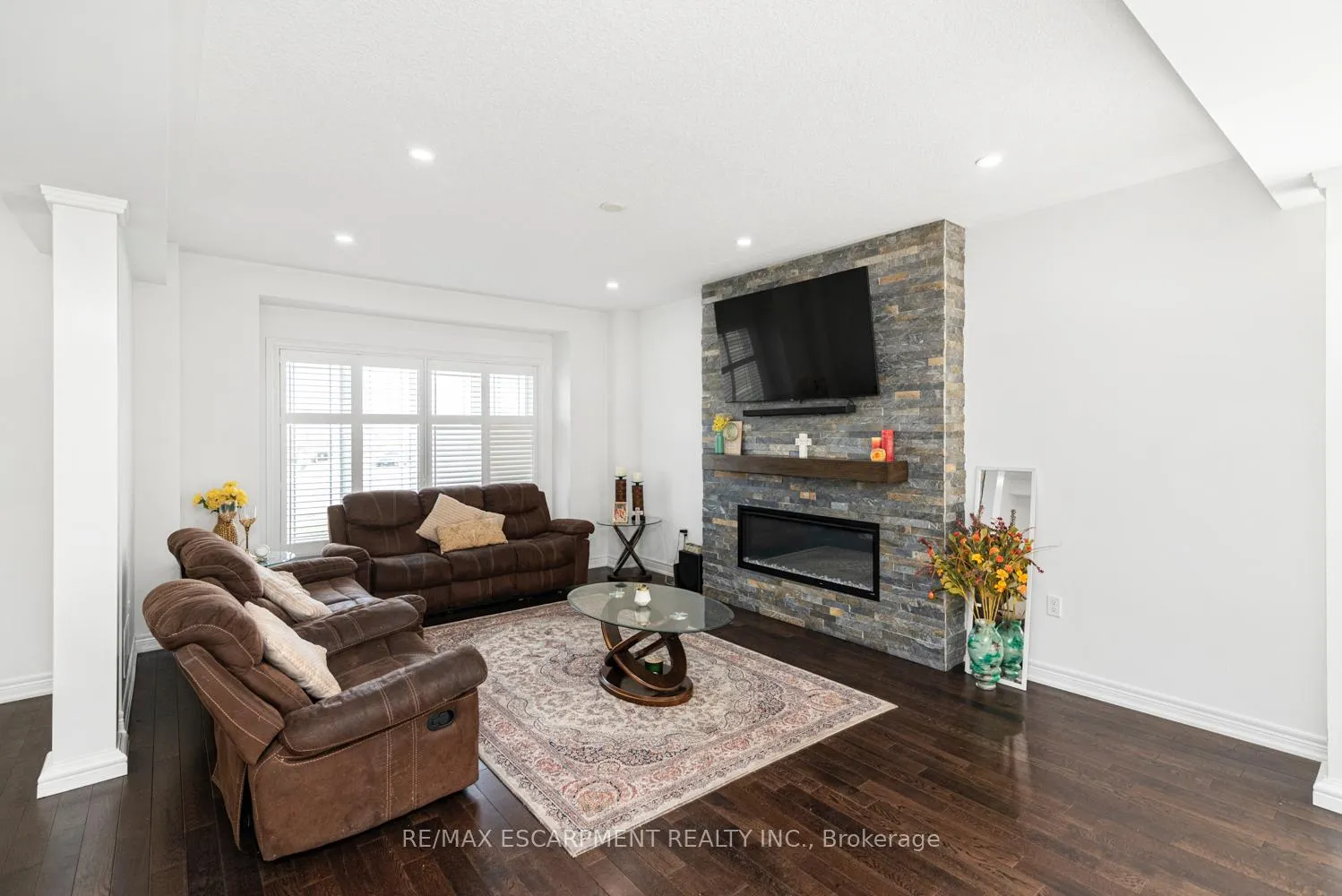 Photo 24 of 4 Dolomiti Court, Hamilton, Stoney Creek — HOMEH
