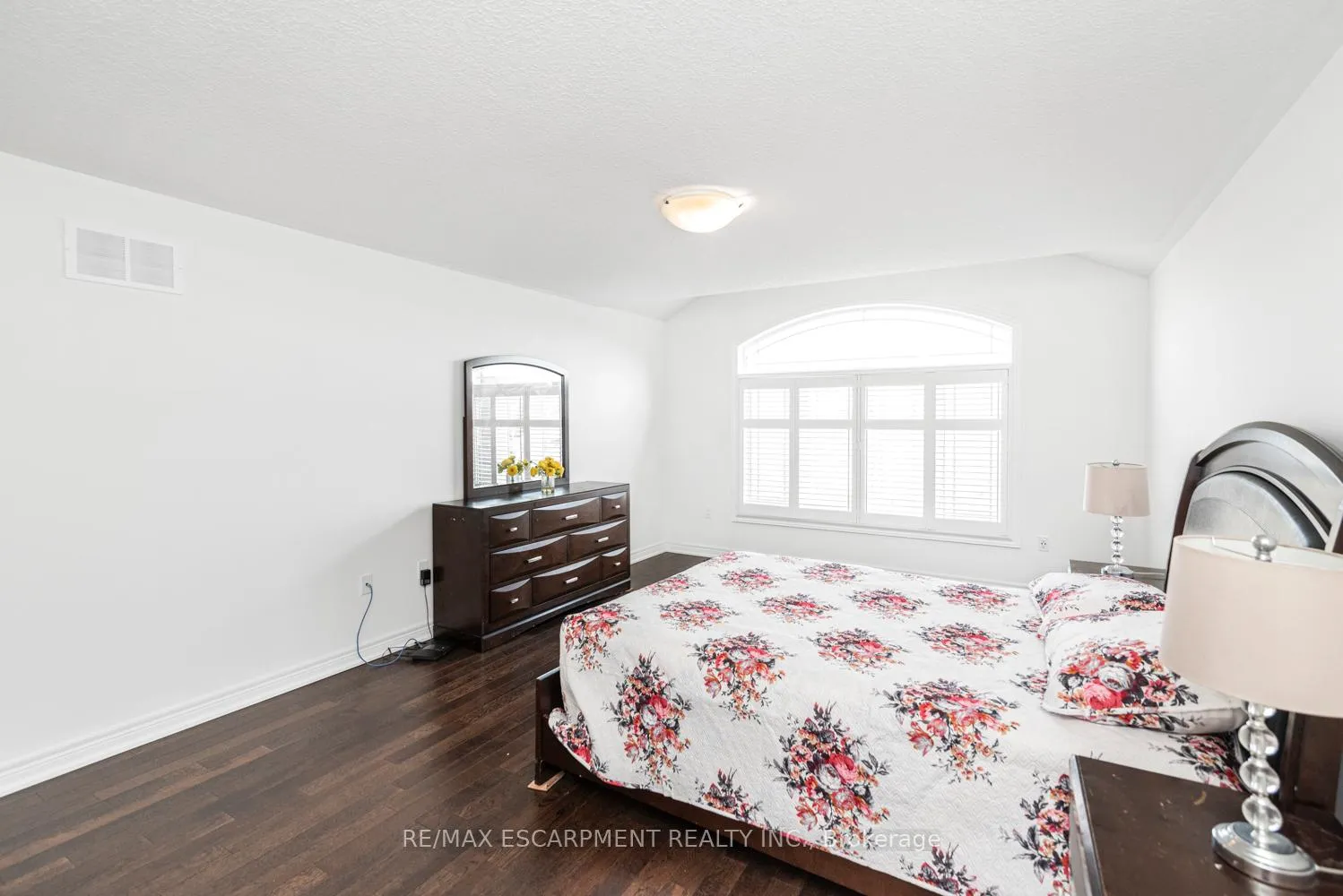 Photo 36 of 4 Dolomiti Court, Hamilton, Stoney Creek — HOMEH