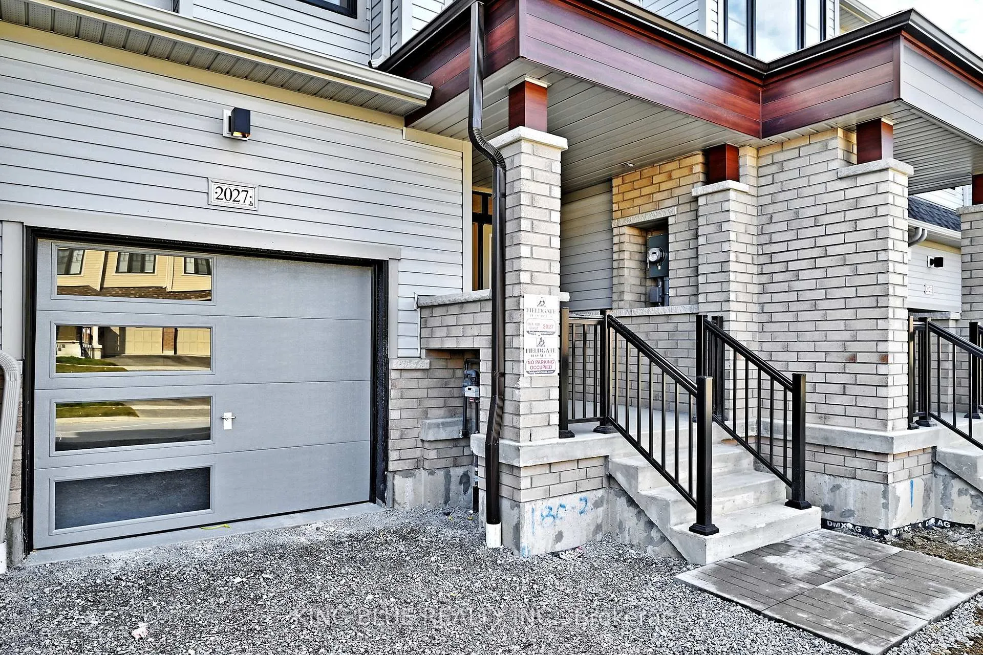 Photo 2 of 2027 Horace Duncan Crescent, Oshawa, Kedron — HOMEH