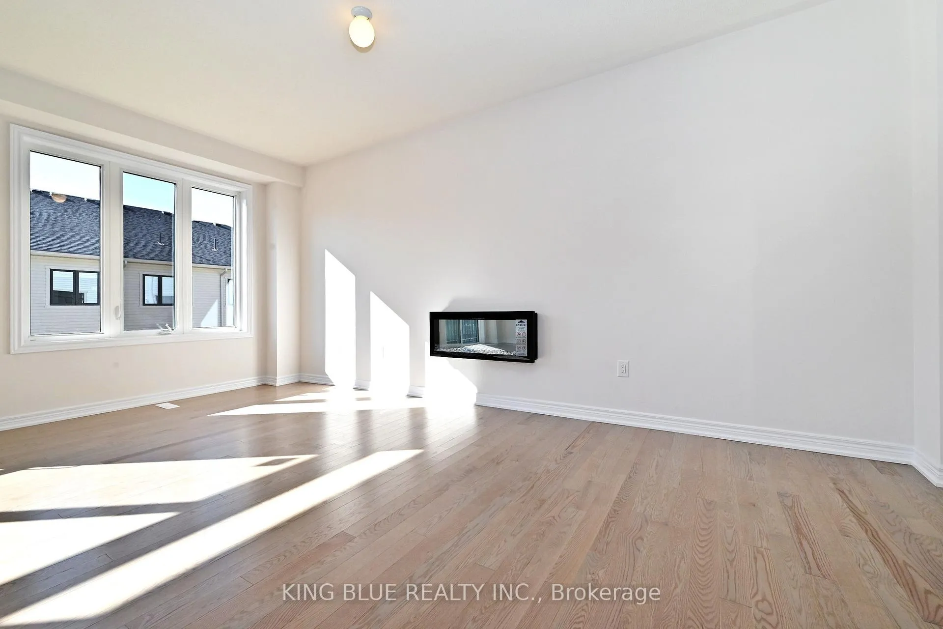 Photo 6 of 2027 Horace Duncan Crescent, Oshawa, Kedron — HOMEH