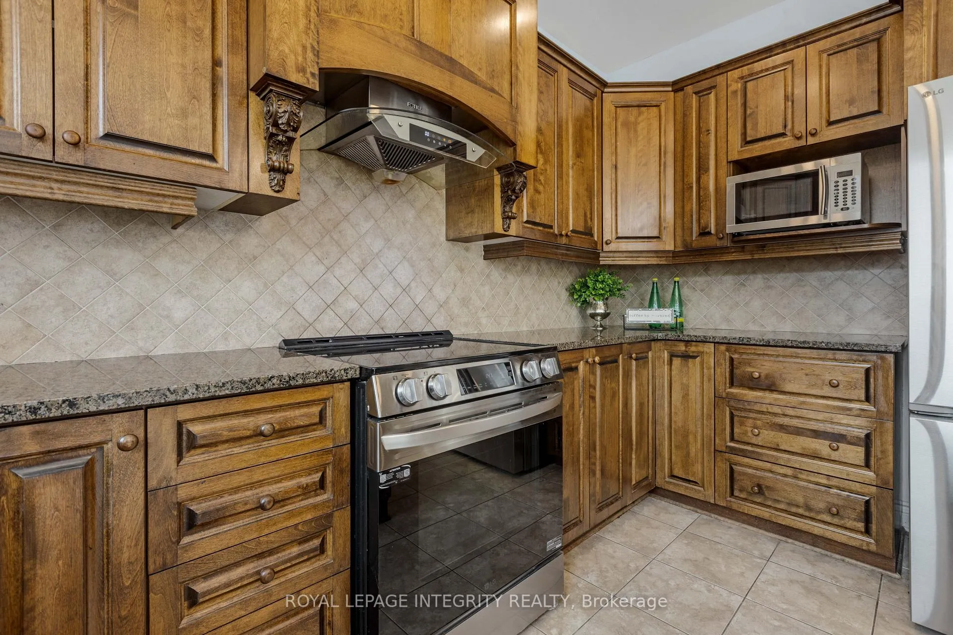 Photo 18 of 87 Rodeo Drive, Ottawa, Barrhaven - Longfields — HOMEH