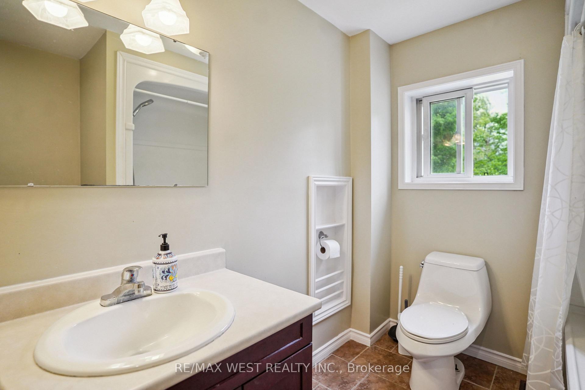 Photo 10 of 1869 Bloor Street, Clarington, Rural Clarington — HOMEH