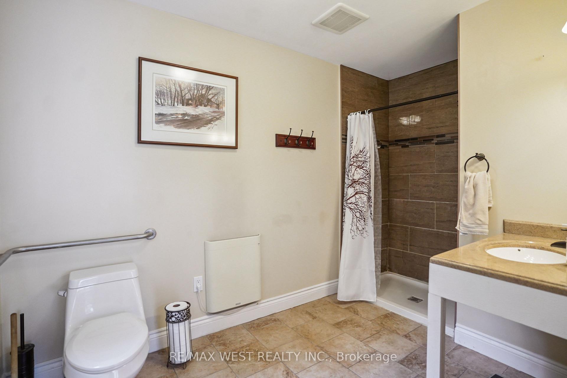 Photo 12 of 1869 Bloor Street, Clarington, Rural Clarington — HOMEH
