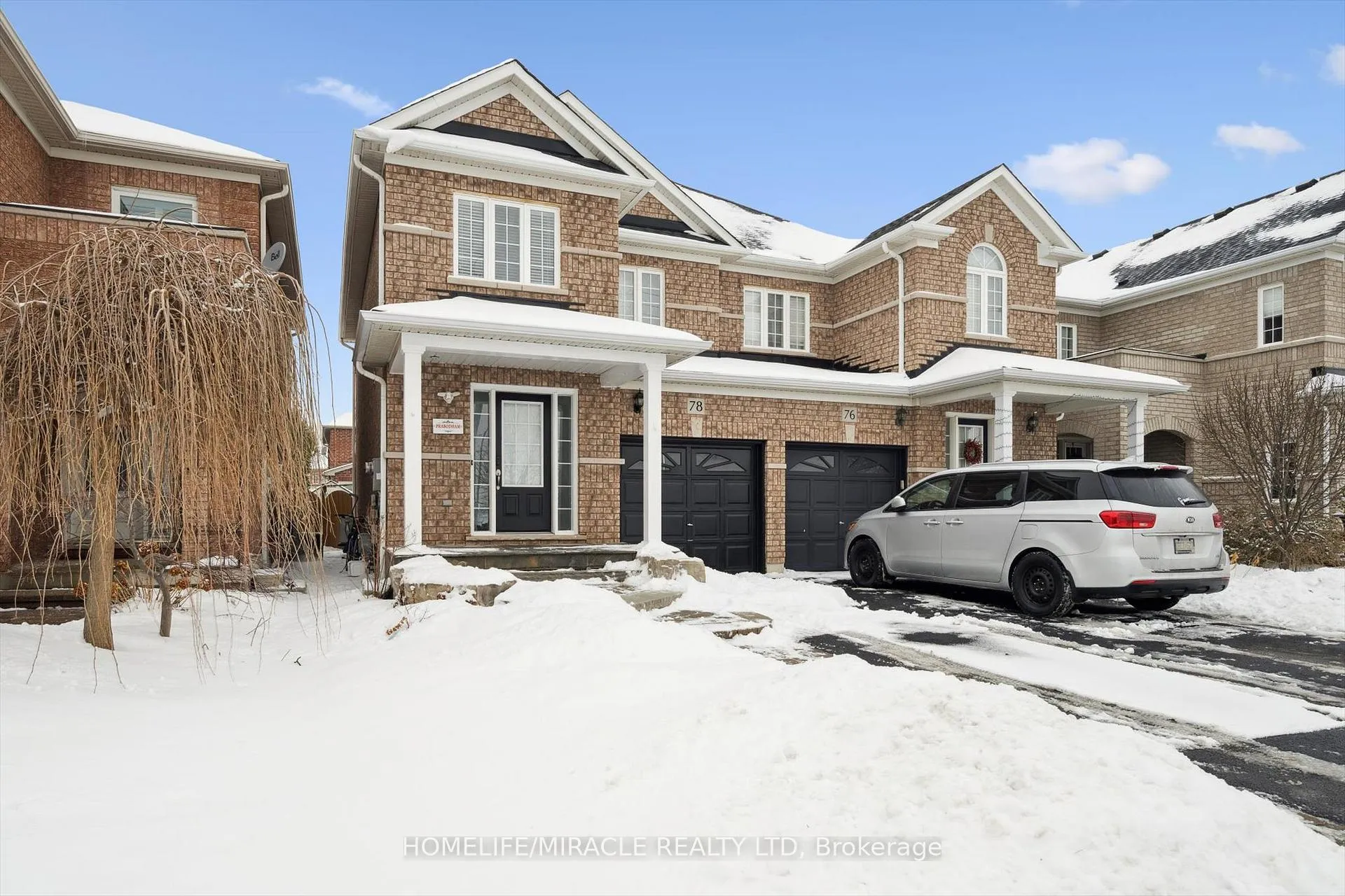 Photo 3 of 78 Snowberry Crescent, Halton Hills, Georgetown — HOMEH