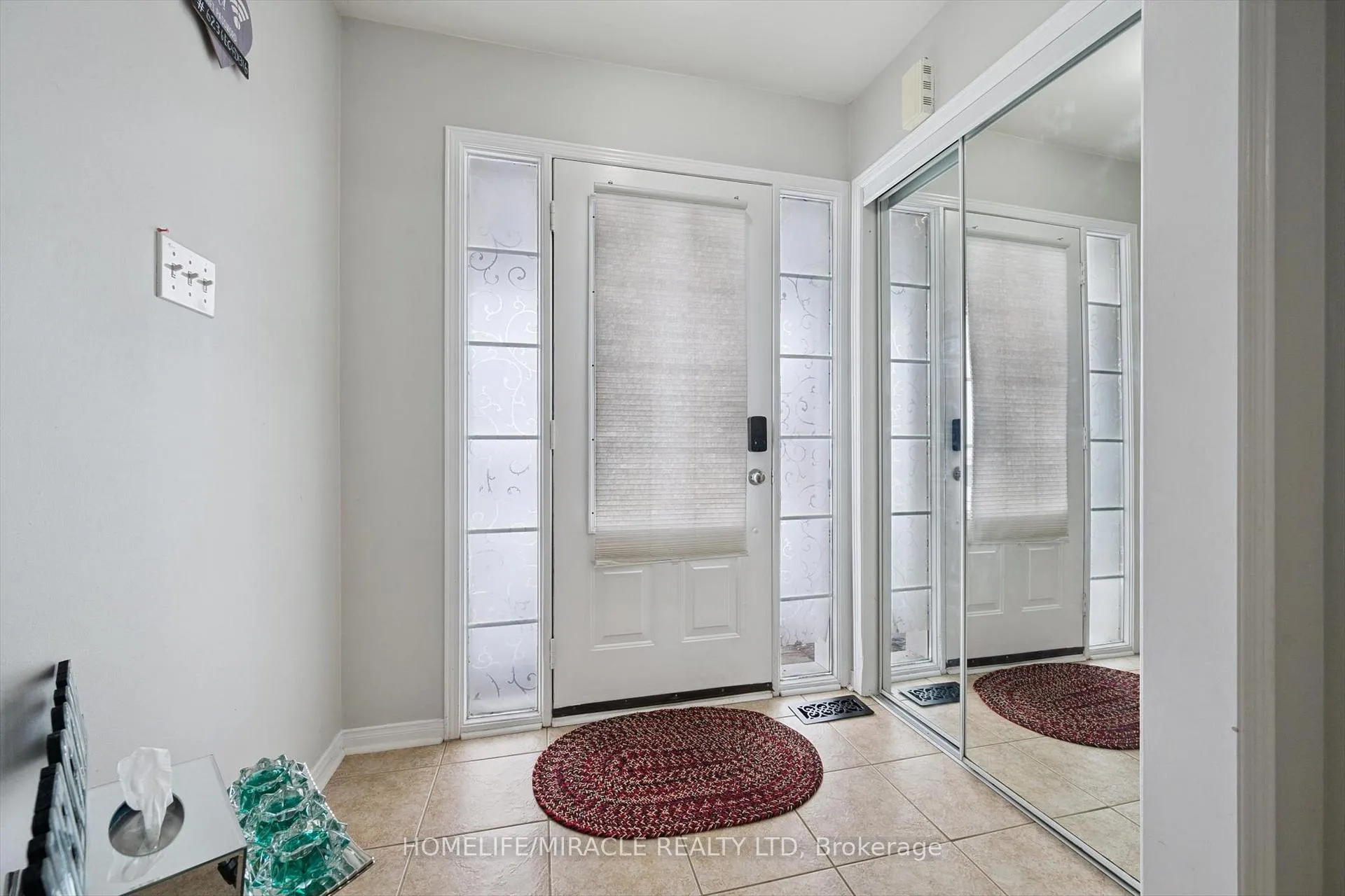 Photo 5 of 78 Snowberry Crescent, Halton Hills, Georgetown — HOMEH