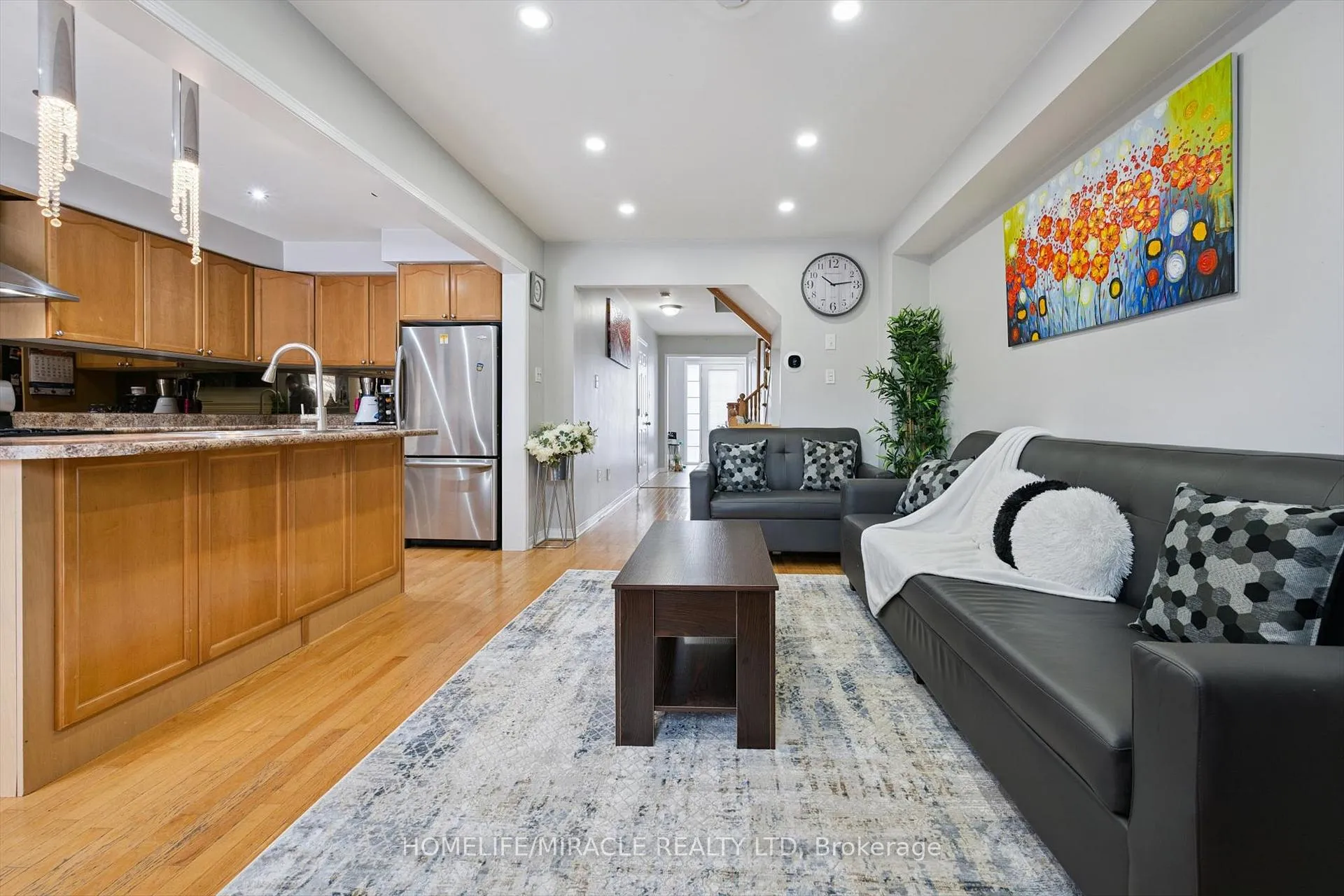 Photo 7 of 78 Snowberry Crescent, Halton Hills, Georgetown — HOMEH