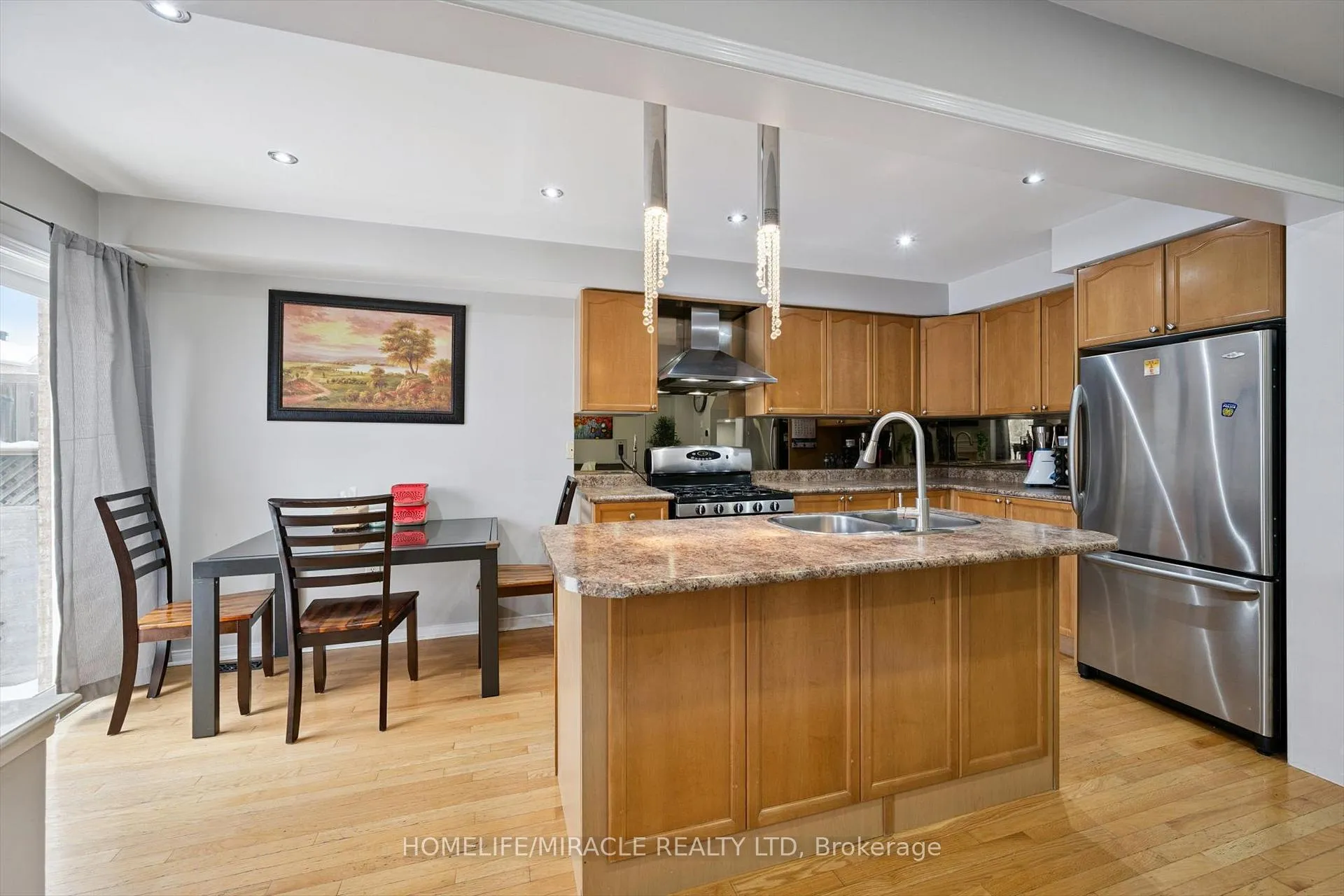 Photo 9 of 78 Snowberry Crescent, Halton Hills, Georgetown — HOMEH