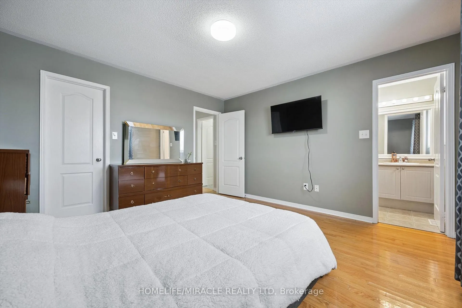 Photo 18 of 78 Snowberry Crescent, Halton Hills, Georgetown — HOMEH