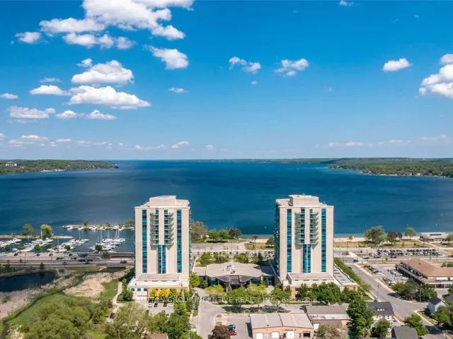 Photo 5 of Unit 1210, 37 Ellen Street, Barrie, City Centre — HOMEH