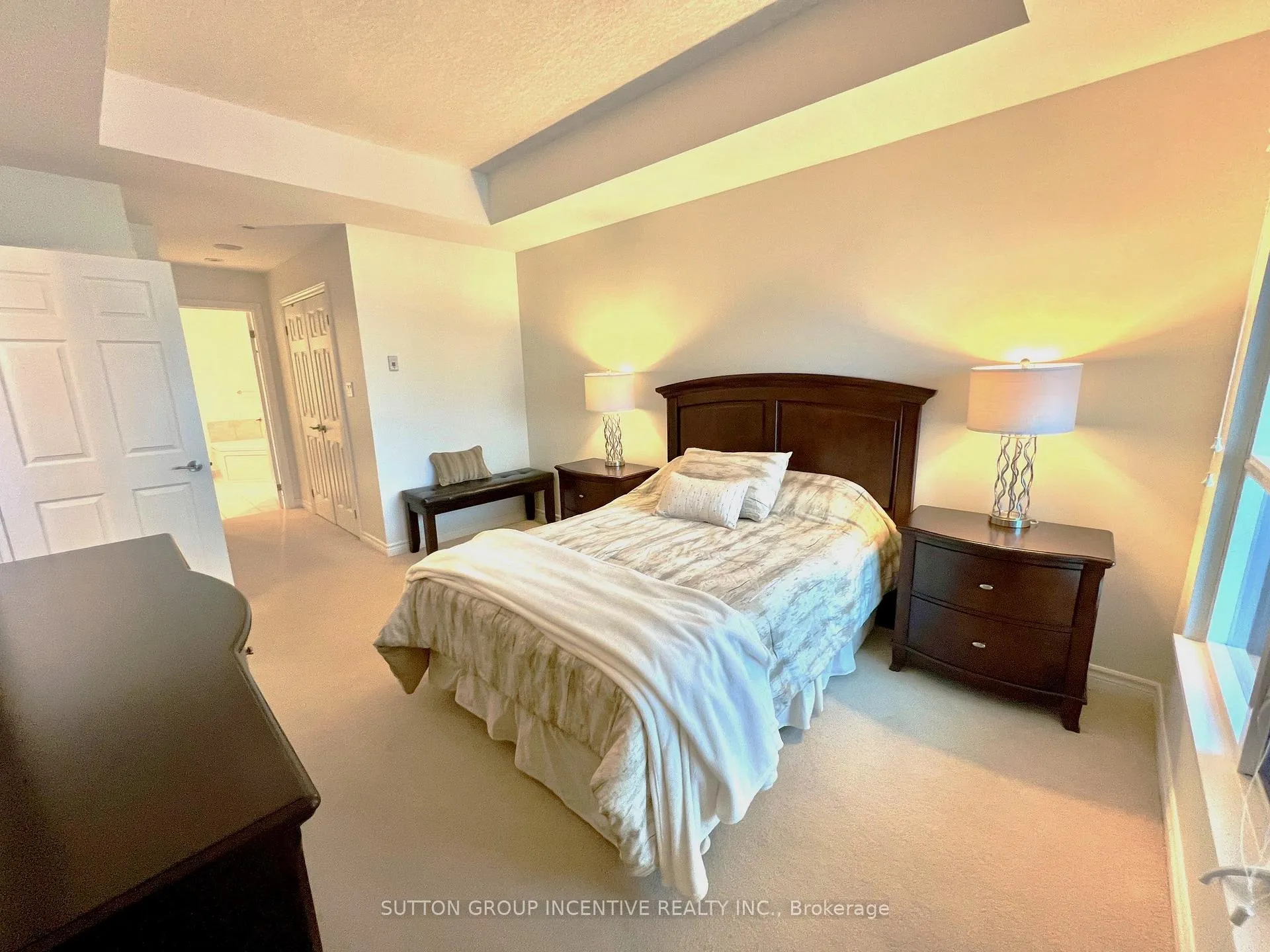 Photo 32 of Unit 1210, 37 Ellen Street, Barrie, City Centre — HOMEH