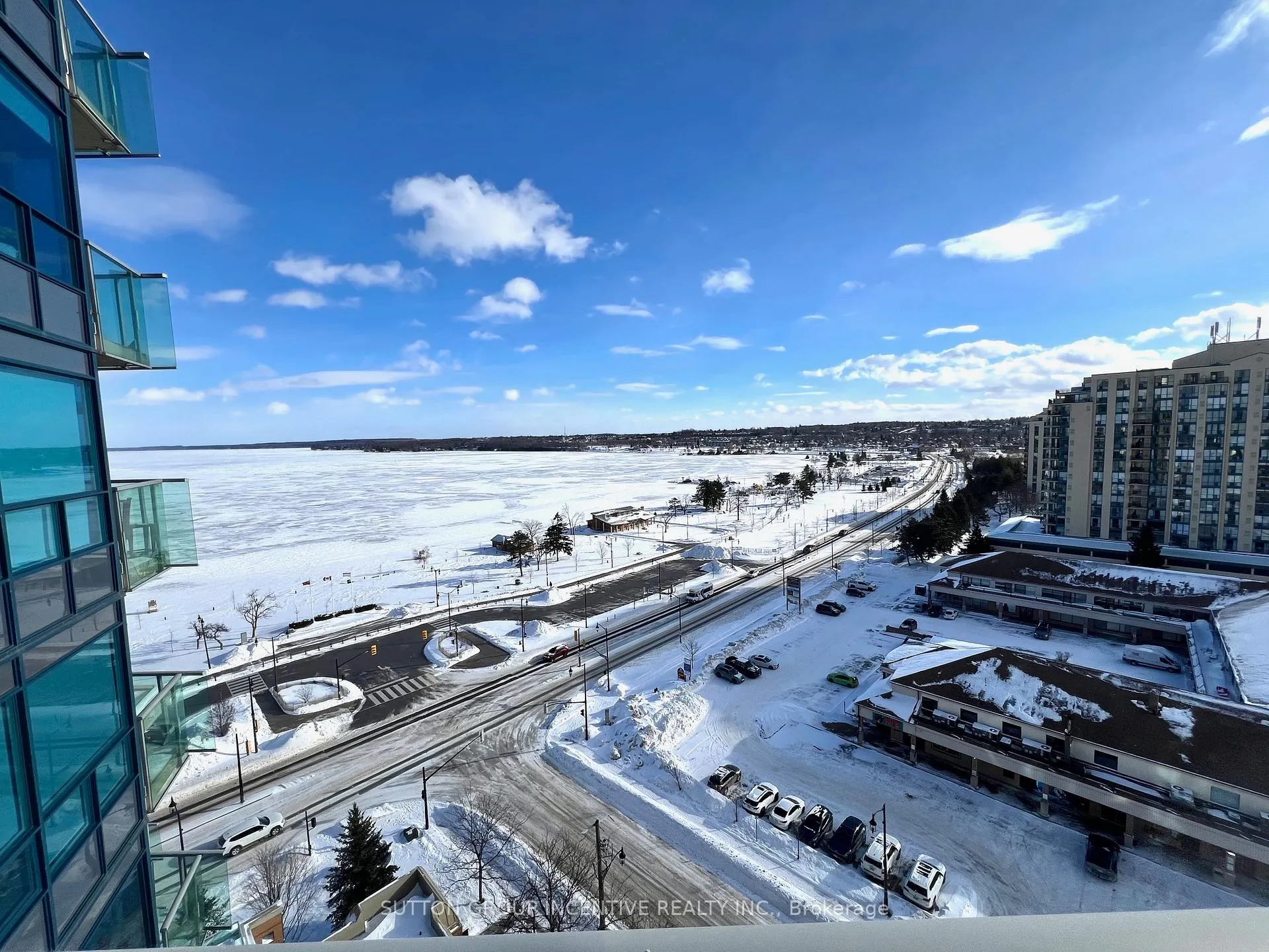 Photo 43 of Unit 1210, 37 Ellen Street, Barrie, City Centre — HOMEH