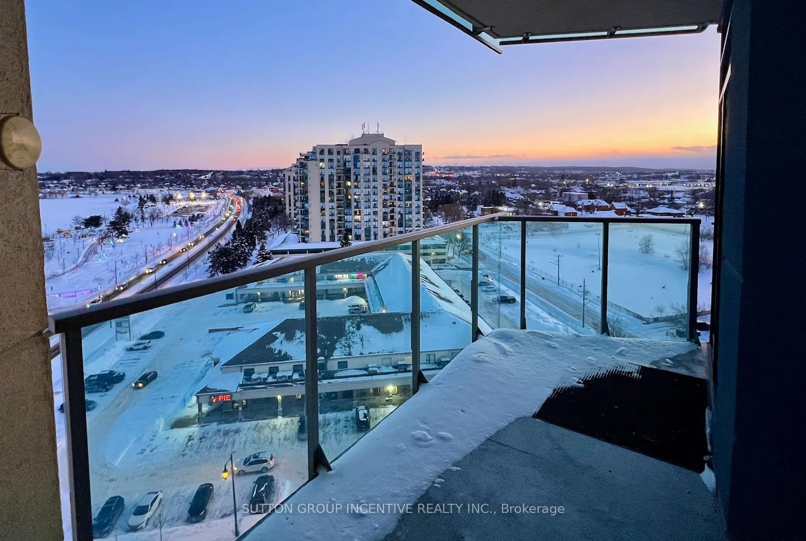 Photo 44 of Unit 1210, 37 Ellen Street, Barrie, City Centre — HOMEH
