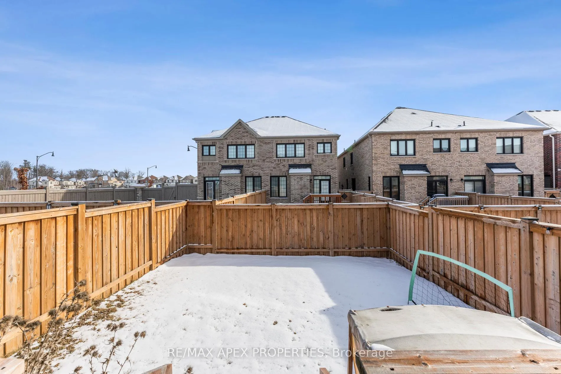 Photo 29 of 4 Lollard Way, Brampton, Bram West — HOMEH