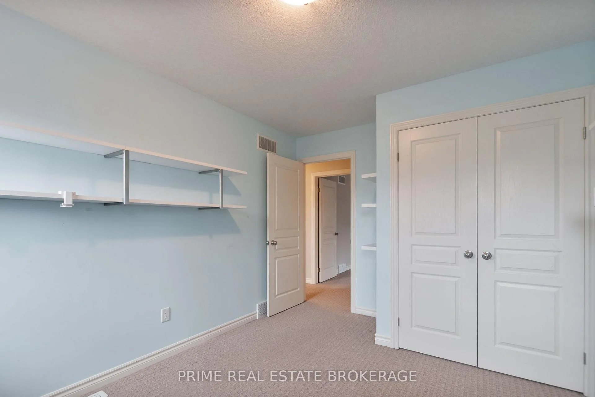 Photo 20 of 43 Bridle Path, Strathroy-Caradoc, SW — HOMEH