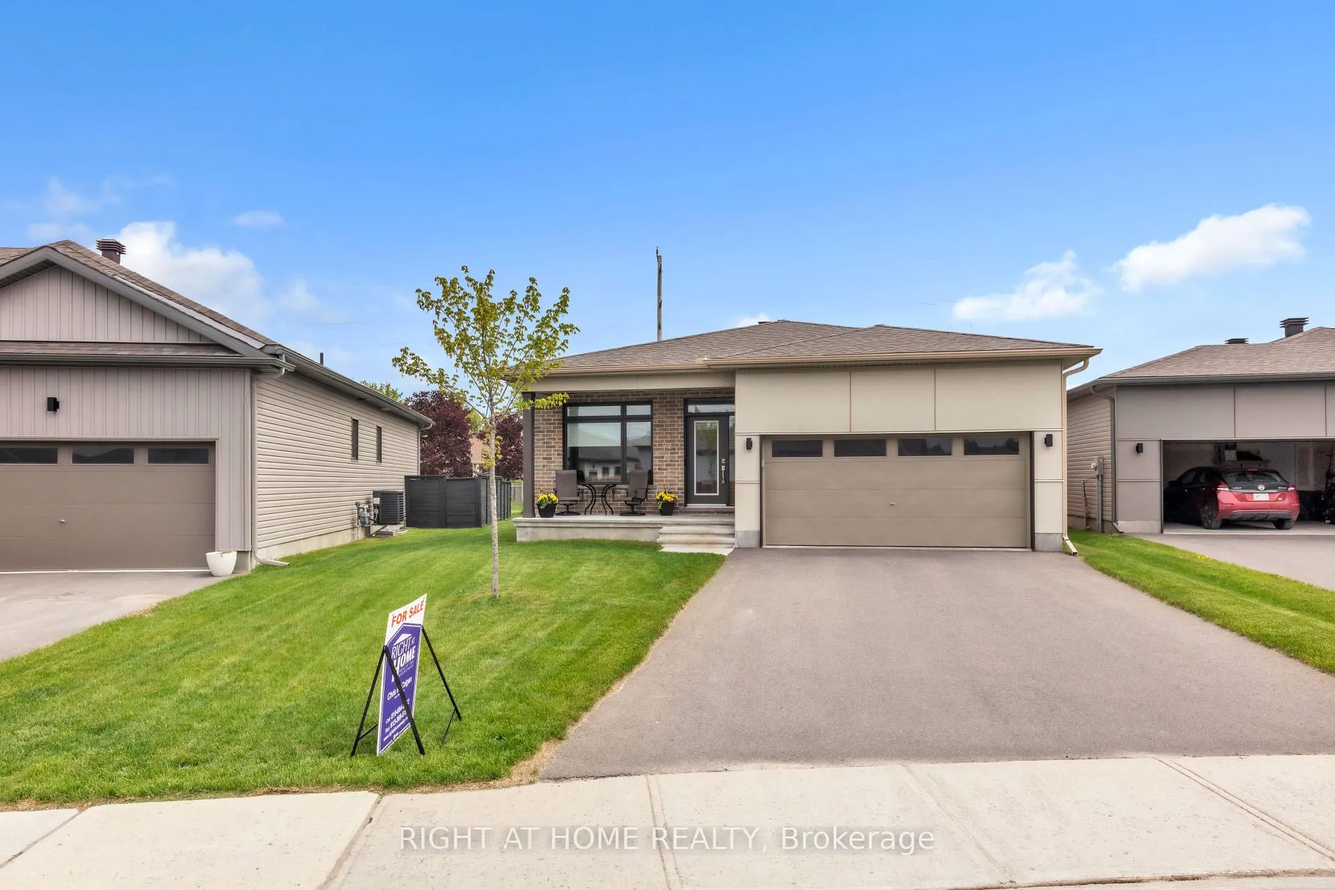 Photo 1 of 92 Tom Gavinski Street, Arnprior — HOMEH