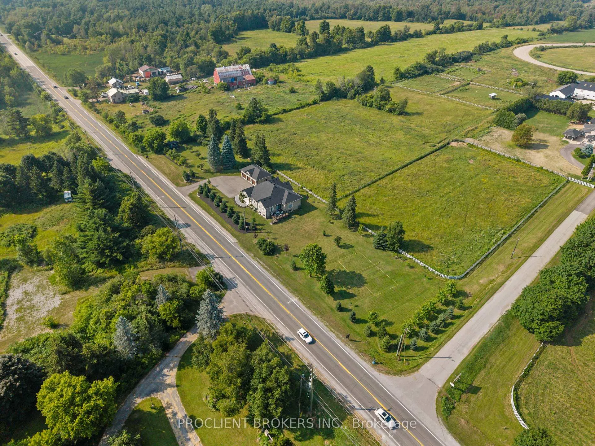 Photo 5 of 10223 Guelph Line, Milton, Rural Milton West — HOMEH
