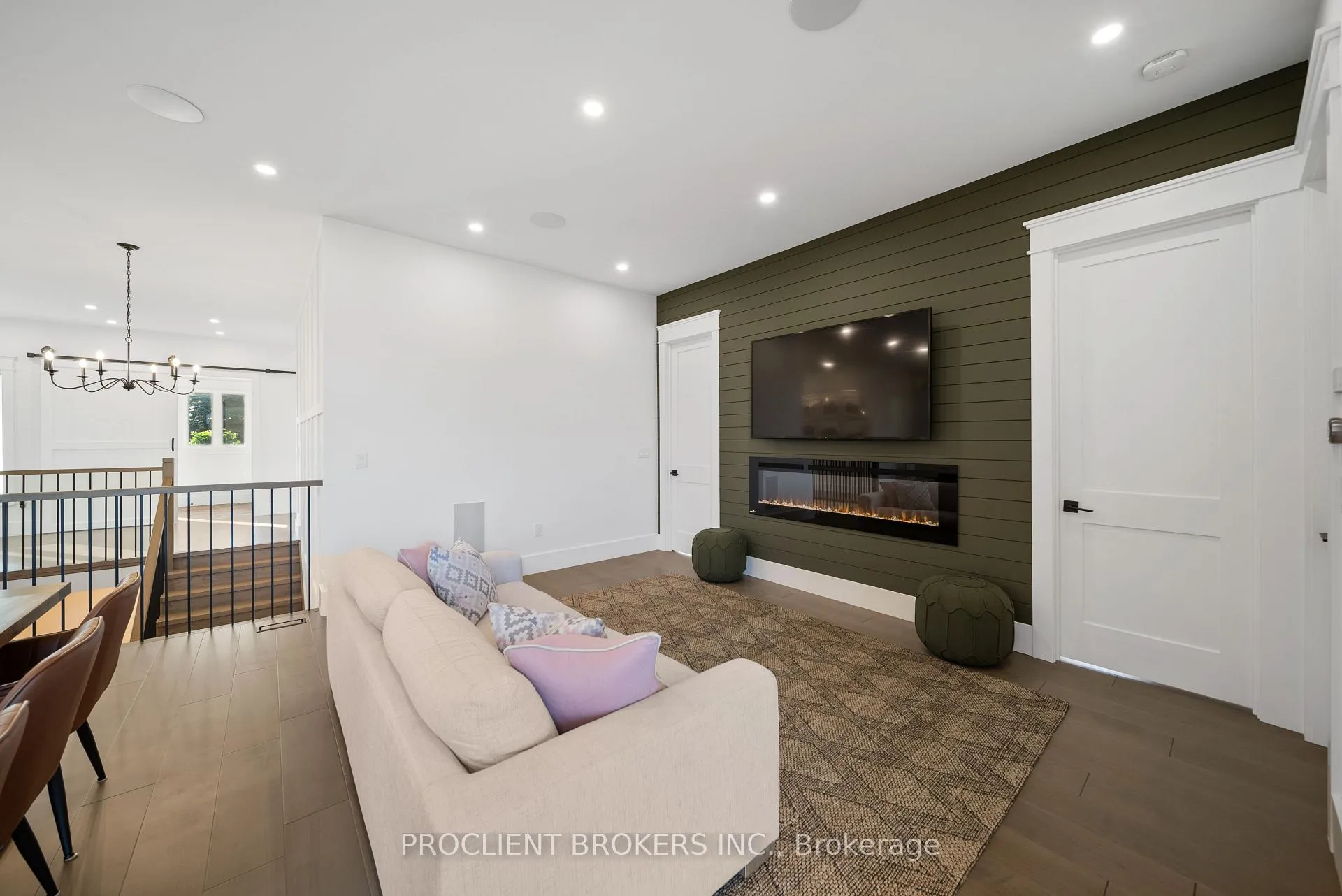 Photo 16 of 10223 Guelph Line, Milton, Rural Milton West — HOMEH