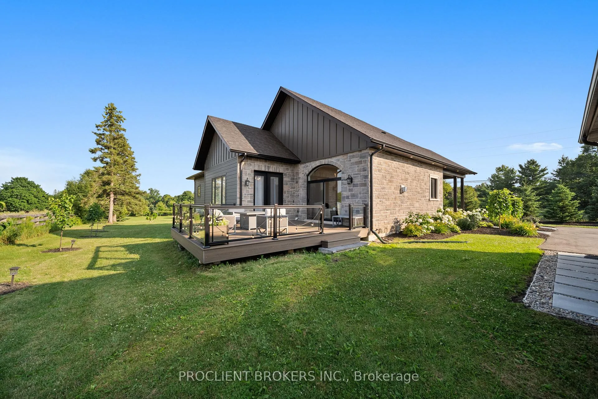 Photo 48 of 10223 Guelph Line, Milton, Rural Milton West — HOMEH