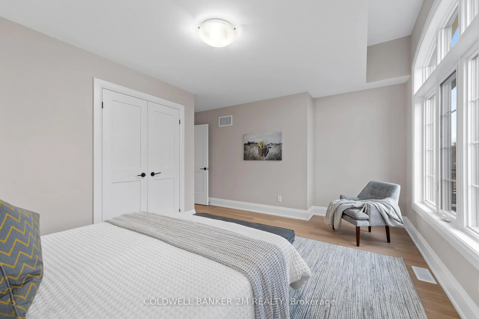 Photo 17 of 48 St. Augustine Drive, Whitby, Brooklin — HOMEH