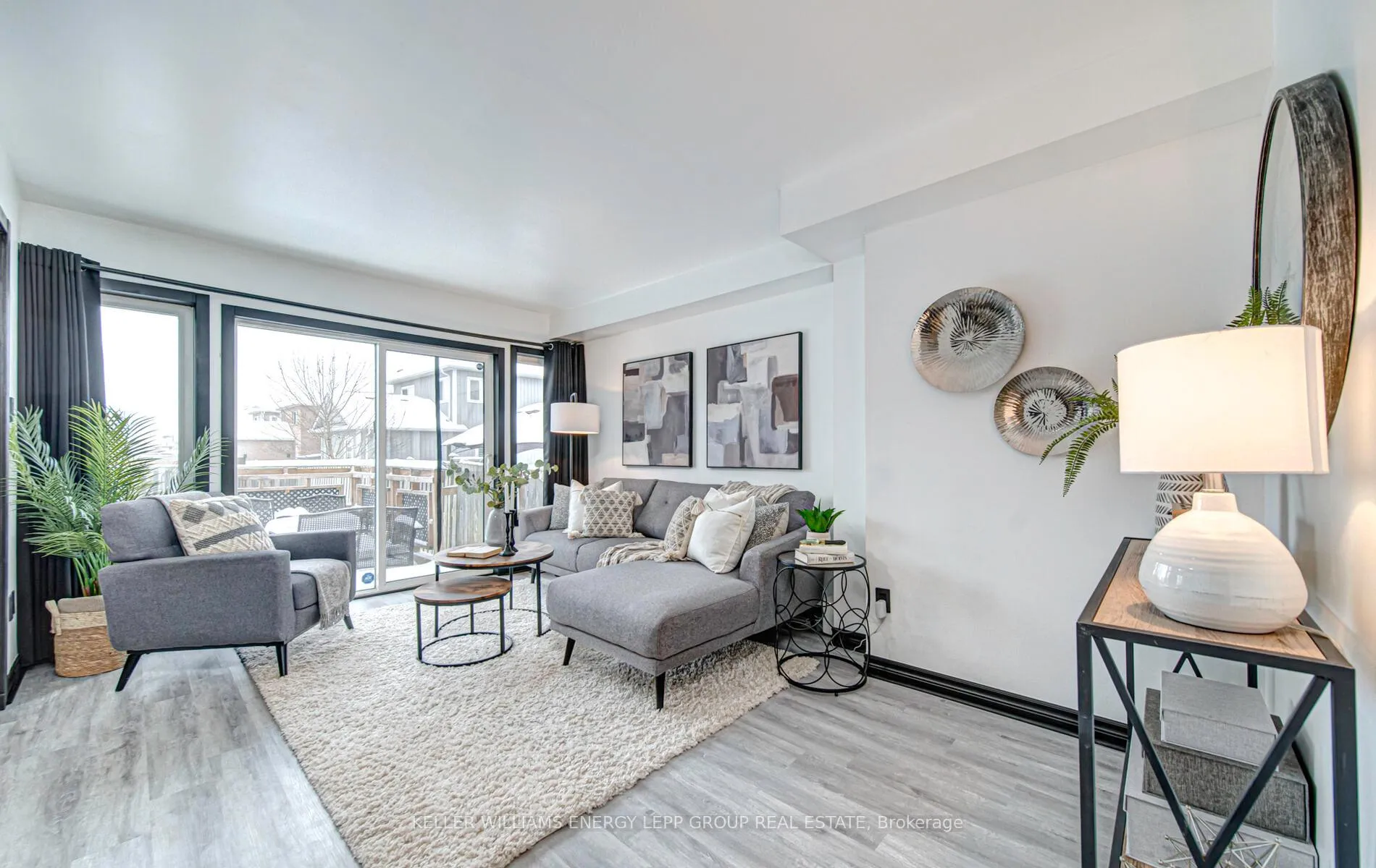 Photo 9 of 92 Shrewsbury Drive, Whitby, Brooklin — HOMEH