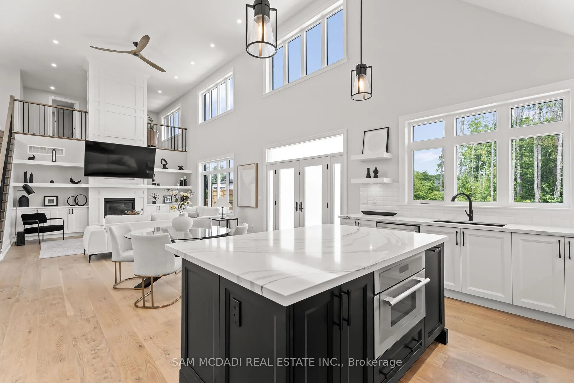 Photo 15 of 46 Charles Tilley Crescent, Clarington, Rural Clarington — HOMEH