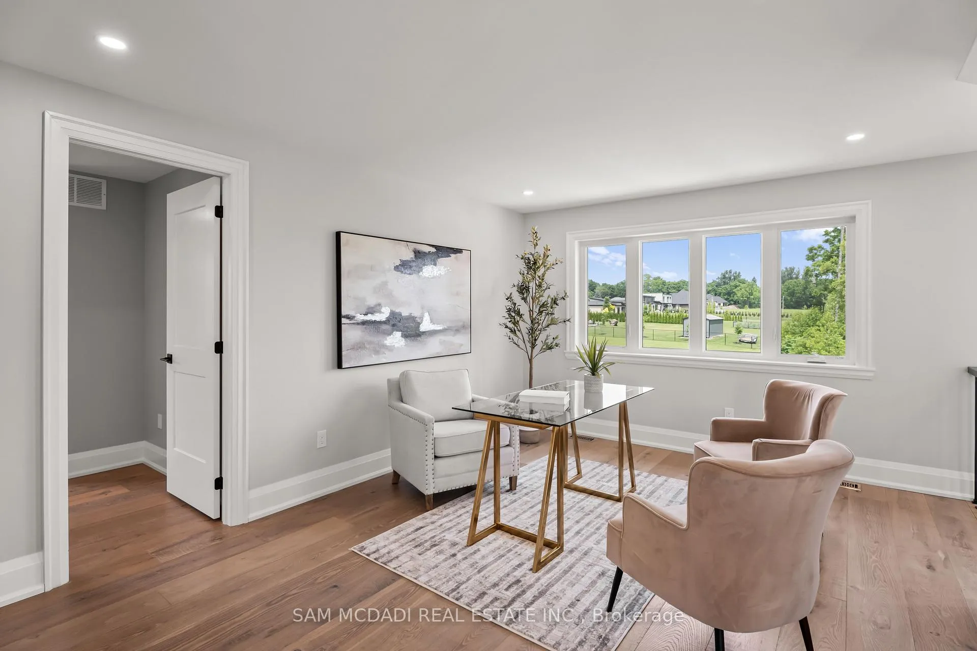 Photo 29 of 46 Charles Tilley Crescent, Clarington, Rural Clarington — HOMEH