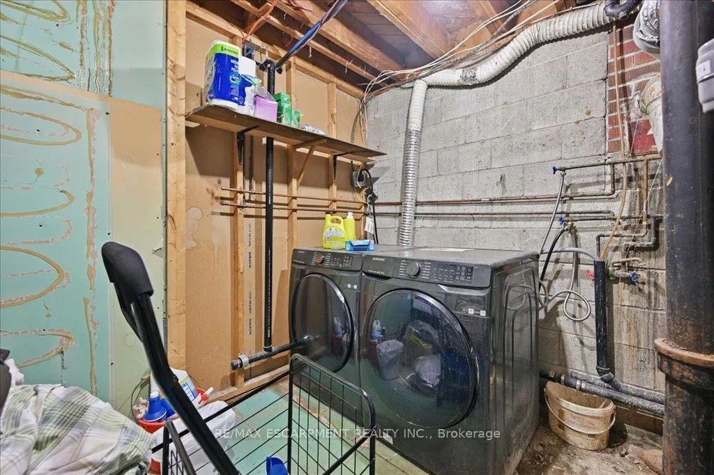 Photo 33 of 503 Upper Gage Avenue, Hamilton, Sunninghill — HOMEH