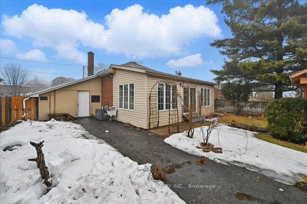 Photo 37 of 503 Upper Gage Avenue, Hamilton, Sunninghill — HOMEH