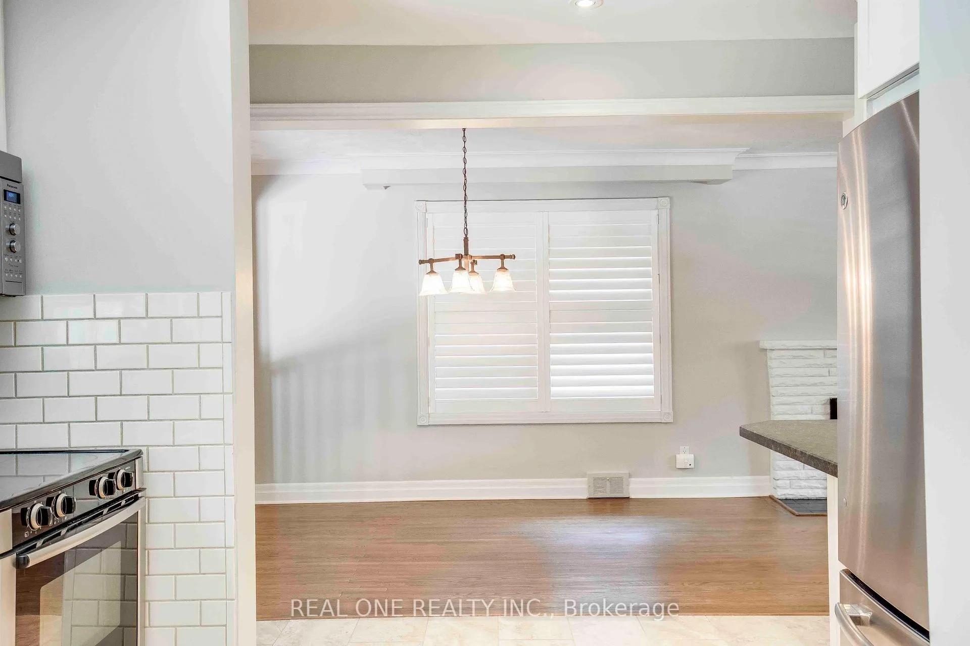 Photo 16 of 2030 Duncan Road, Oakville, Ford — HOMEH