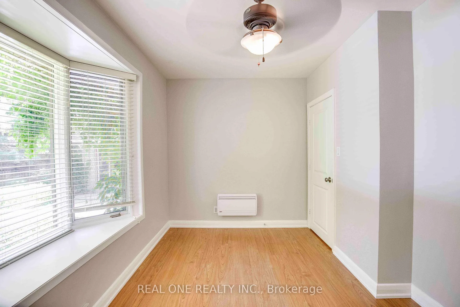 Photo 24 of 2030 Duncan Road, Oakville, Ford — HOMEH