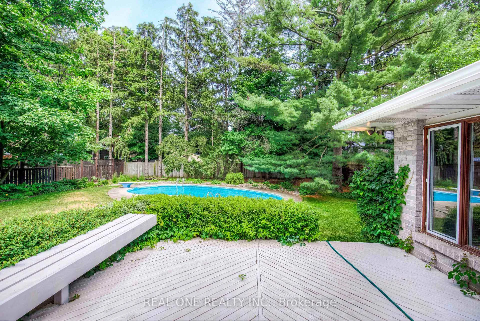 Photo 42 of 2030 Duncan Road, Oakville, Ford — HOMEH