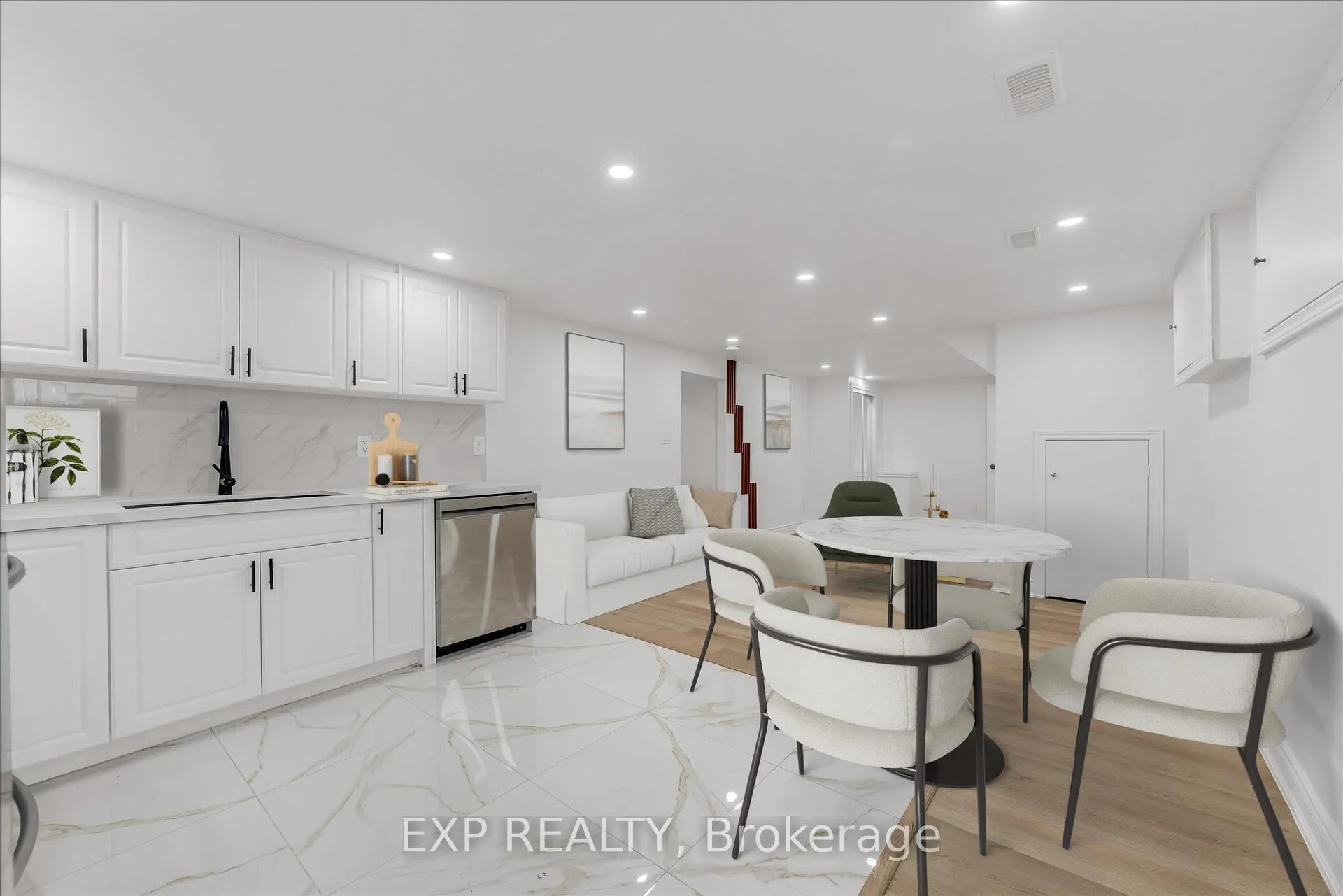 Photo 23 of 56 Moxley Drive, Hamilton, Lisgar — HOMEH